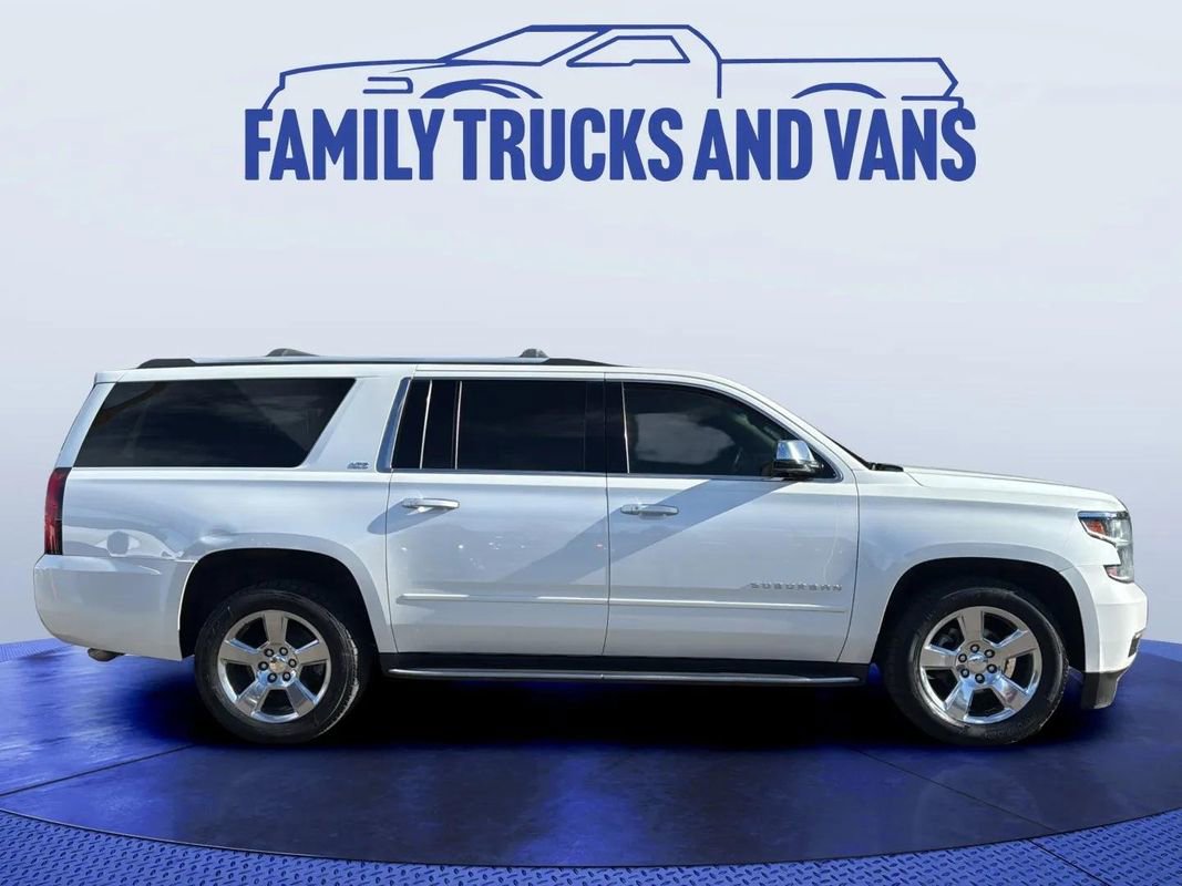Used 2016 Chevrolet Suburban LTZ image 6