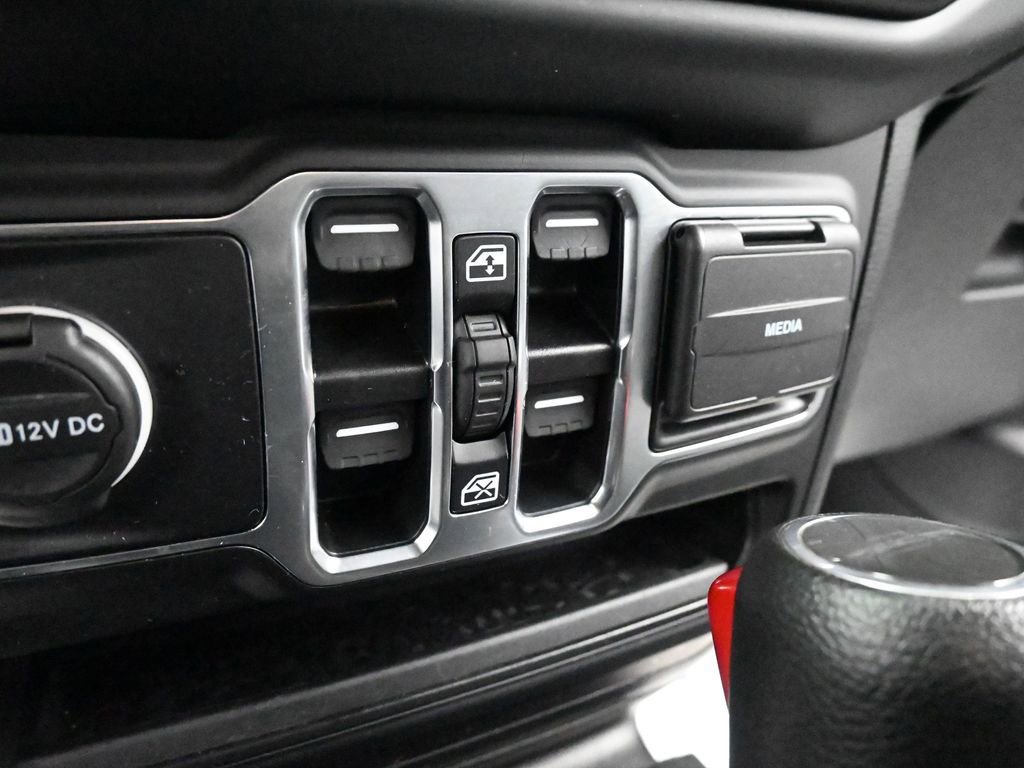 Used 2023 Jeep Gladiator Sport image 31