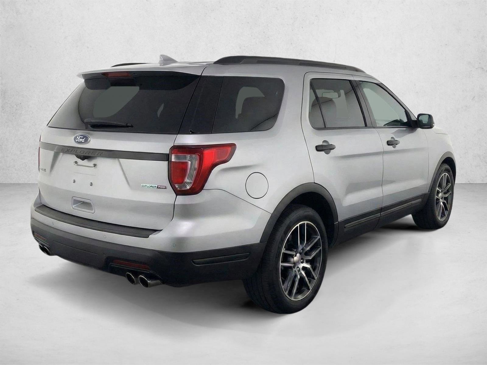 Used 2019 Ford Explorer Sport w/ Equipment Group 401A AWD/4WD image 7