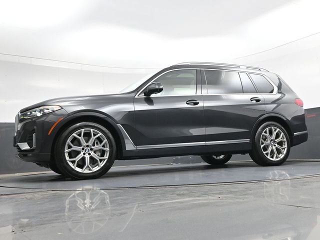 Used 2022 BMW X7 xDrive40i w/ Executive Package AWD/4WD image 41