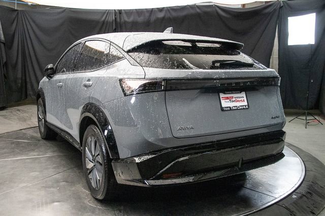 Used 2025 Nissan Ariya AWD image 10