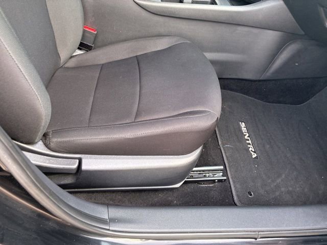 Used 2025 Nissan Sentra S image 12