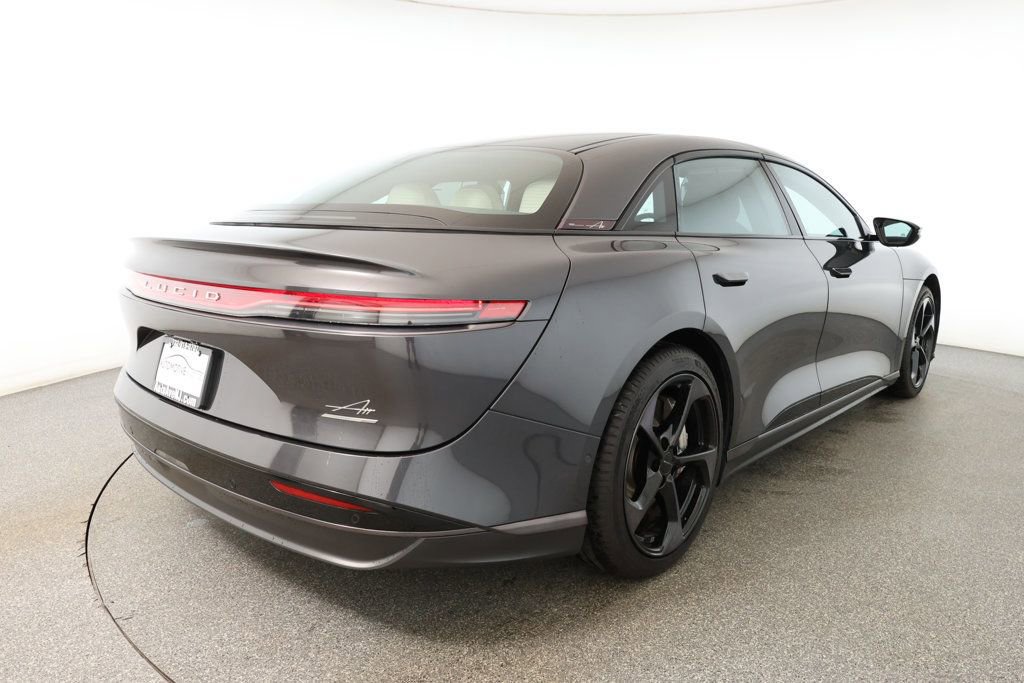 Used 2023 Lucid Air Touring image 4