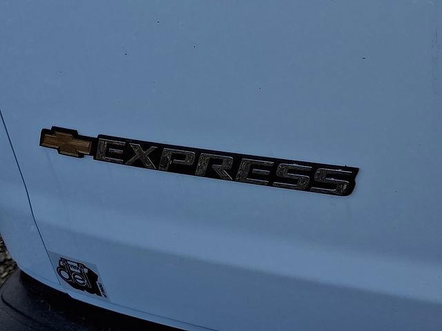 New 2025 Chevrolet Express 3500 LS image 17