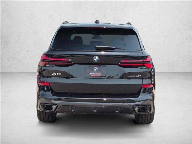 New 2026 BMW X5 xDrive40i w/ M Sport Package AWD/4WD image 8