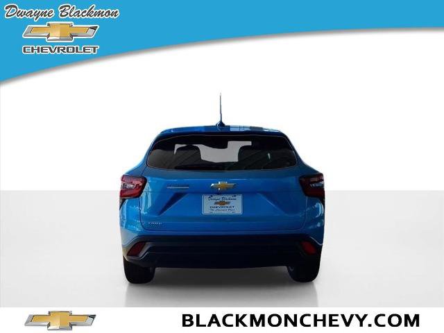 New 2026 Chevrolet Trax LS w/ LS Convenience Package image 4