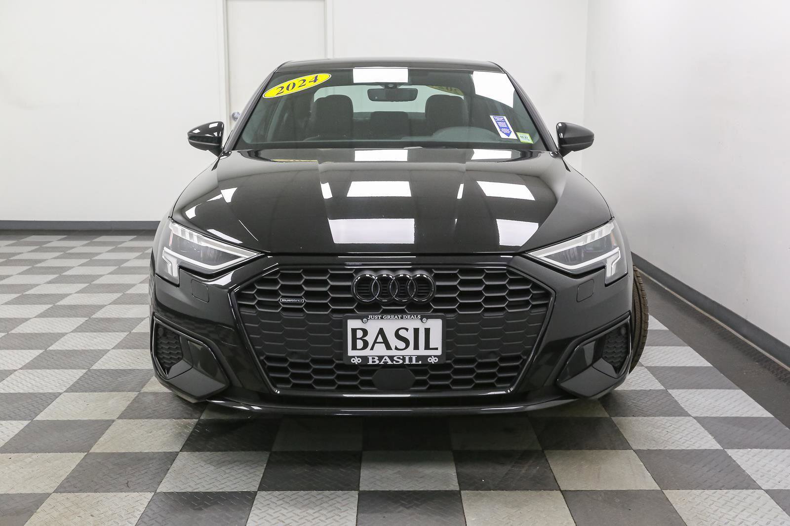Used 2024 Audi A3 2.0T Premium w/ Convenience Package AWD/4WD image 3