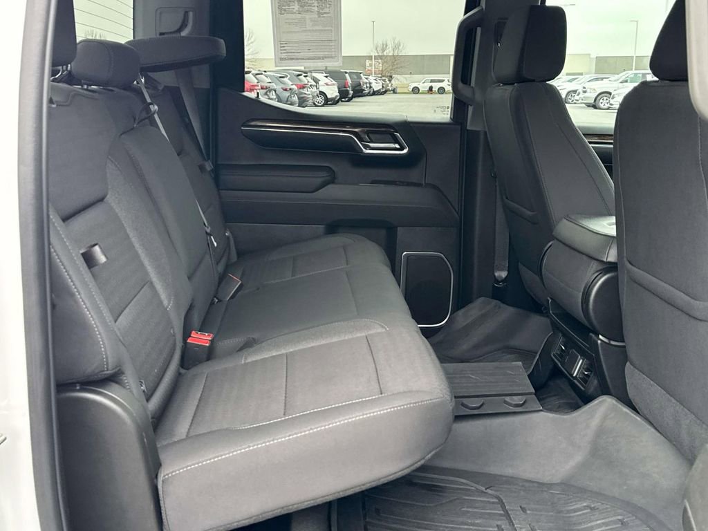 Used 2024 GMC Sierra 1500 Elevation w/ LPO, Elevation Black Package AWD/4WD image 21