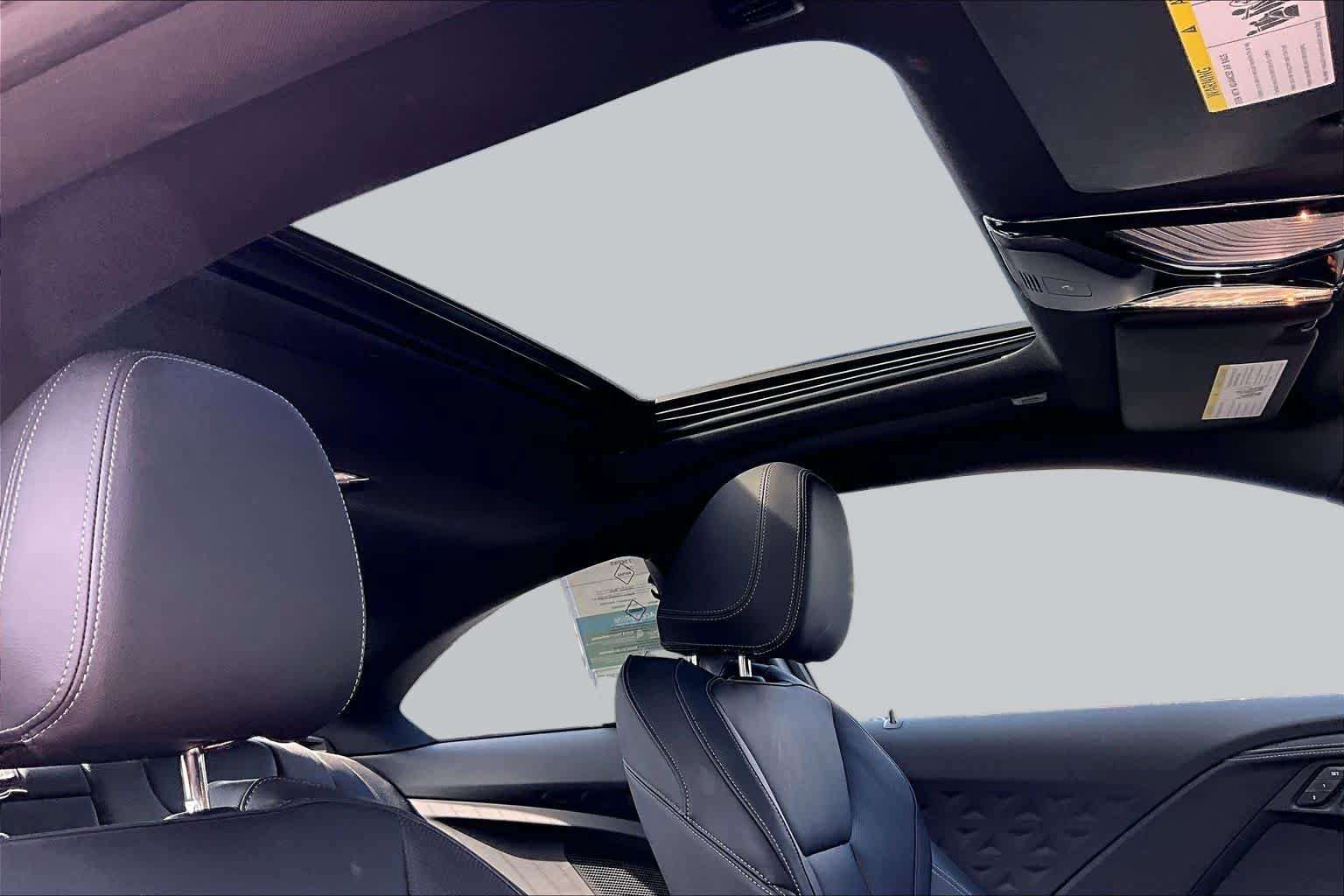 Certified 2023 BMW 230i Coupe w/ Premium Package RWD image 14
