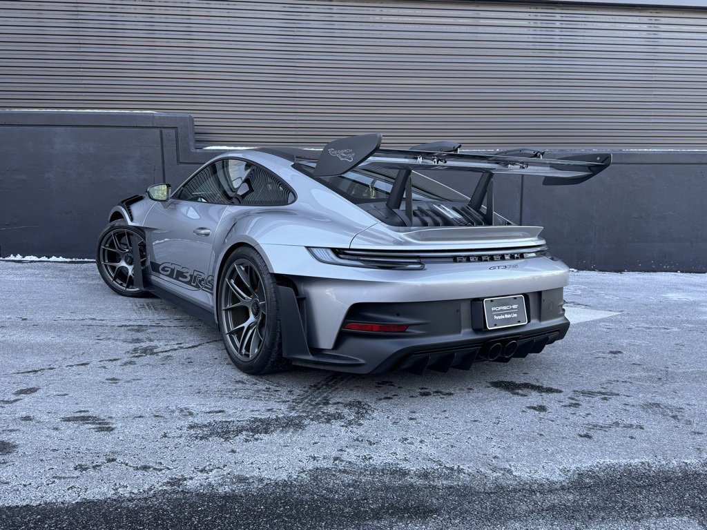 Used 2025 Porsche 911 GT3 RS image 3