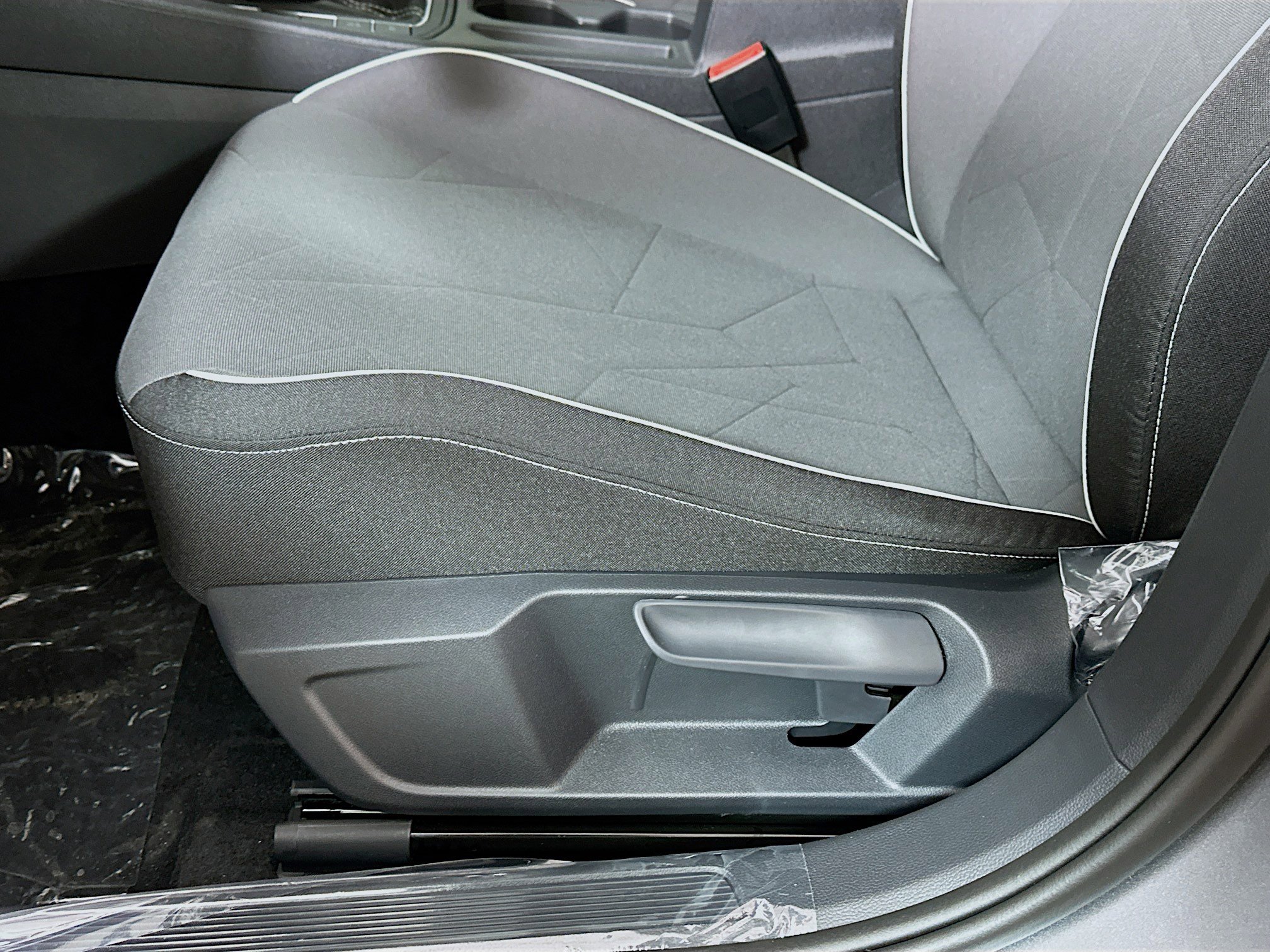 New 2025 Volkswagen Jetta Sport image 18