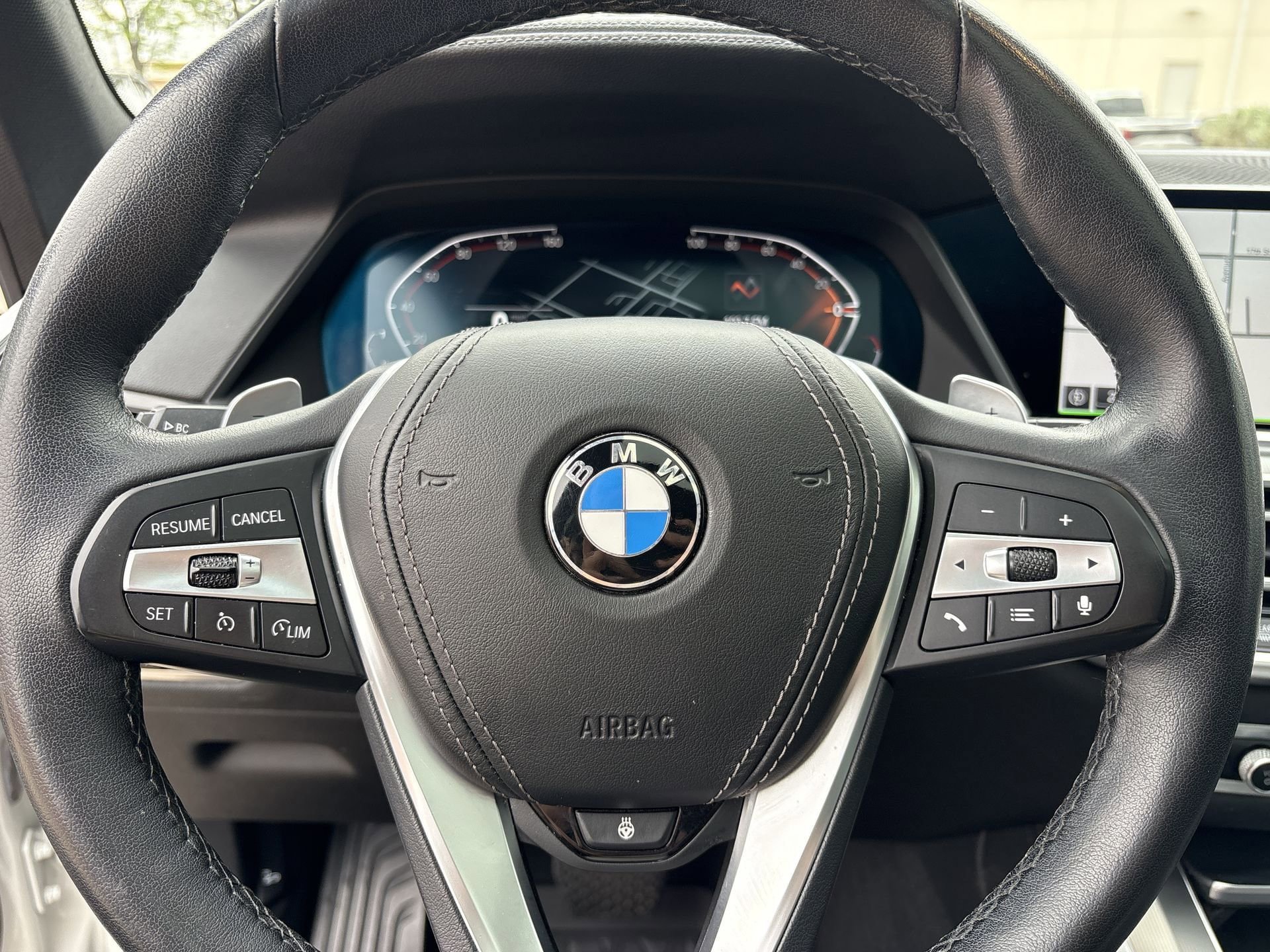 Used 2022 BMW X5 xDrive40i w/ Premium Package AWD/4WD image 21