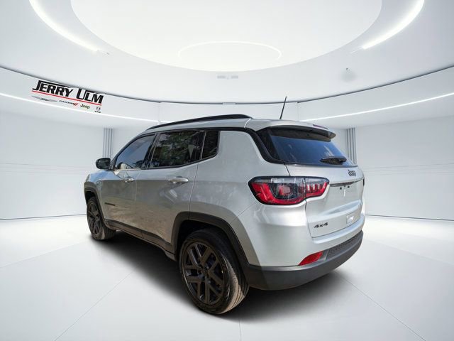 New 2026 Jeep Compass Latitude w/ Sun and Sound Group image 5