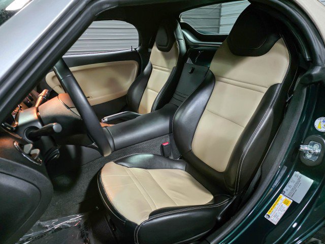 Used 2009 Pontiac Solstice Convertible w/ Premium Package RWD image 16