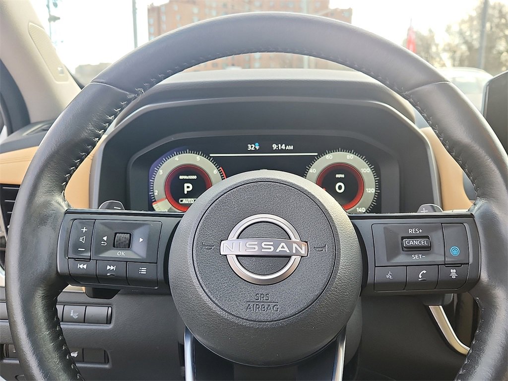 Certified 2022 Nissan Rogue Platinum w/ Head-Up Display Package image 21