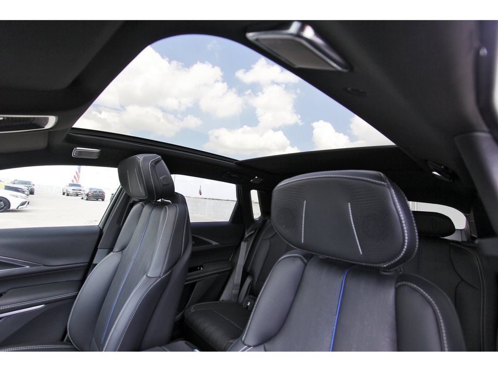 Certified 2026 Cadillac Lyriq V AWD/4WD image 22