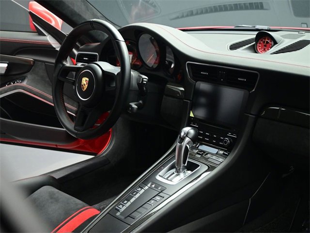 Used 2018 Porsche 911 GT3 image 33
