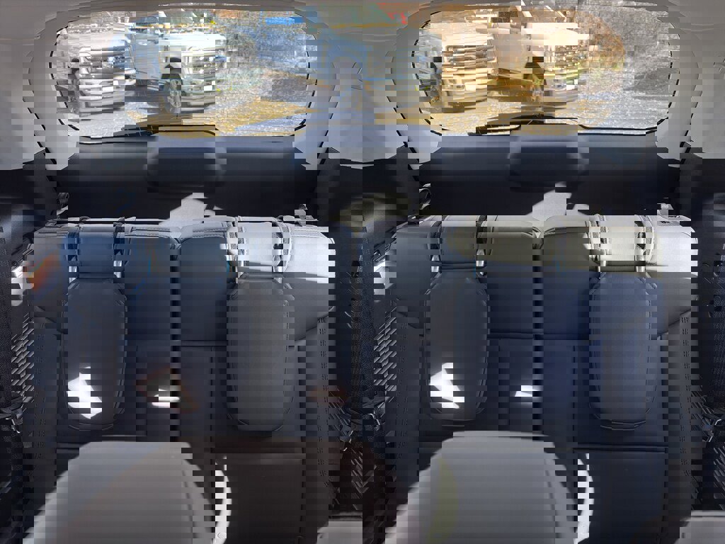 New 2026 Ford Explorer Active w/ Active Comfort Package image 30