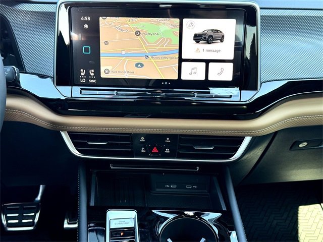New 2026 Volkswagen Atlas Cross Sport SEL R-Line image 21