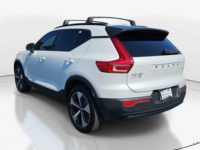 Used 2025 Volvo XC40 B5 Plus w/ Protection Package Premier AWD/4WD image 5