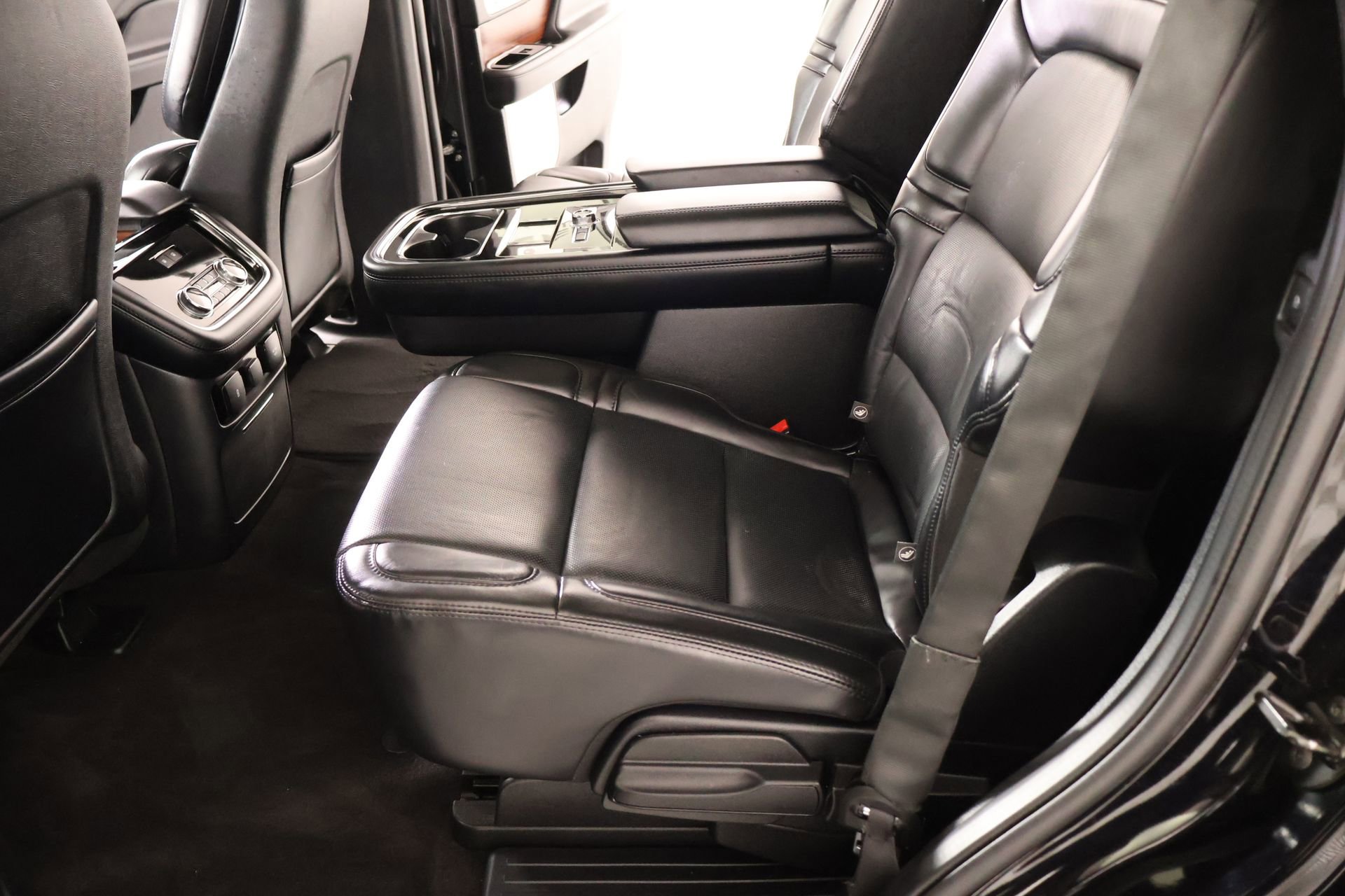 Used 2020 Lincoln Navigator Reserve w/ Luxury Package AWD/4WD image 13