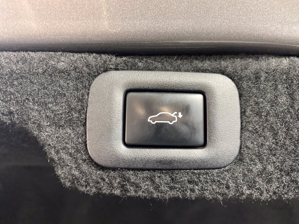 Certified 2020 Lexus LS 500 AWD image 30
