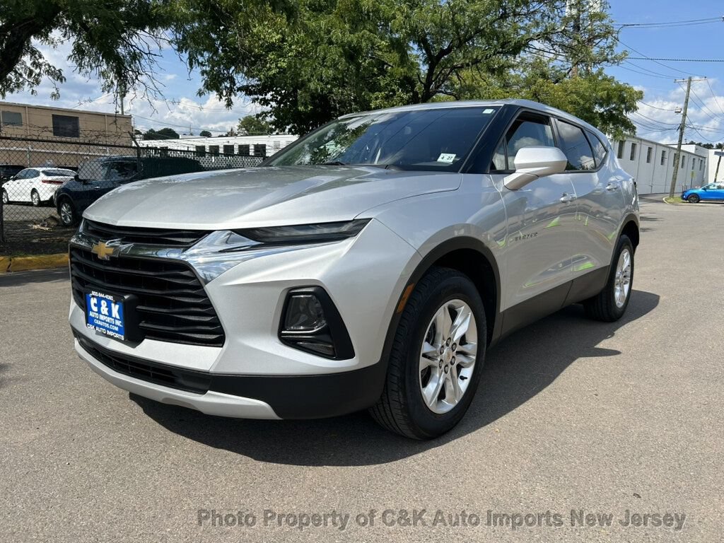 Used 2022 Chevrolet Blazer LT AWD/4WD image 1