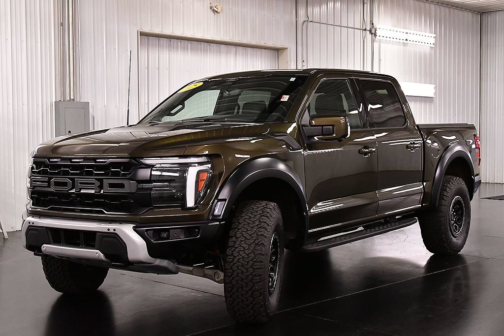 Used 2025 Ford F150 Raptor AWD/4WD image 3