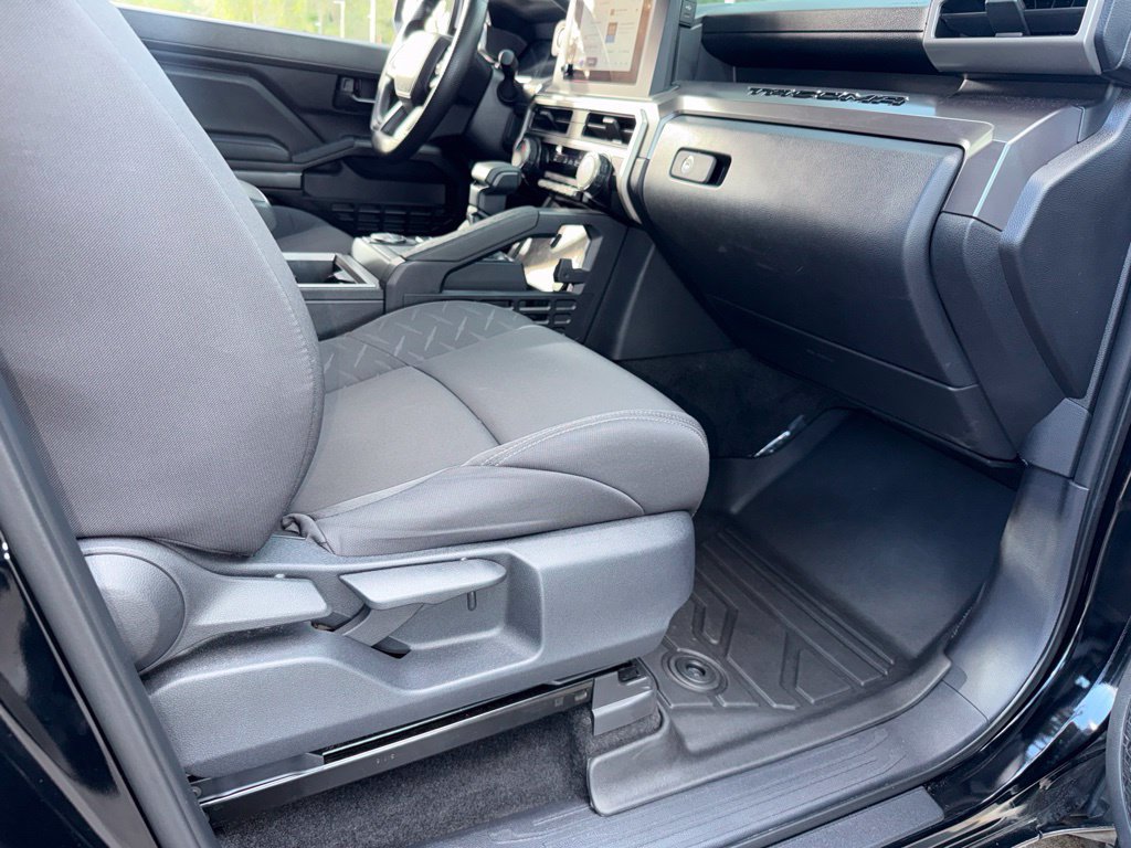 Used 2025 Toyota Tacoma SR5 RWD image 16