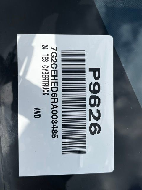 Used 2024 Tesla Cybertruck AWD Crew Cab image 37