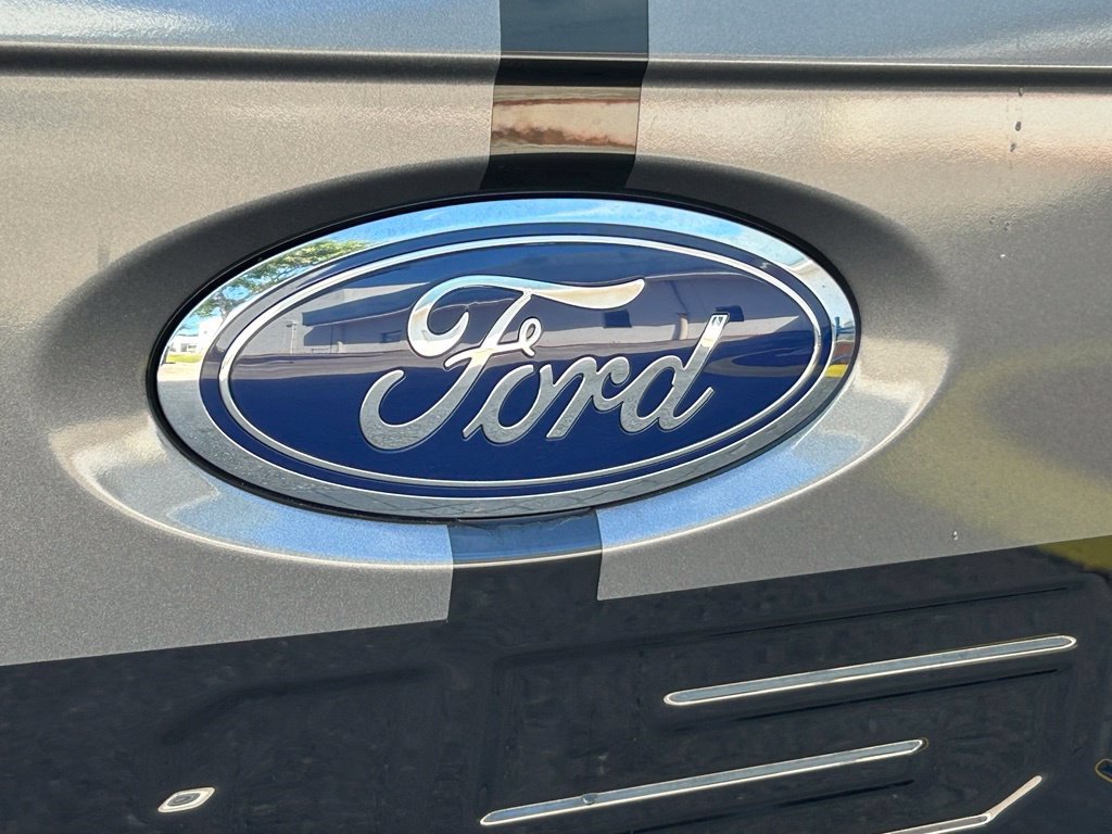 Used 2021 Ford F150 Lariat w/ Equipment Group 502A High AWD/4WD image 25