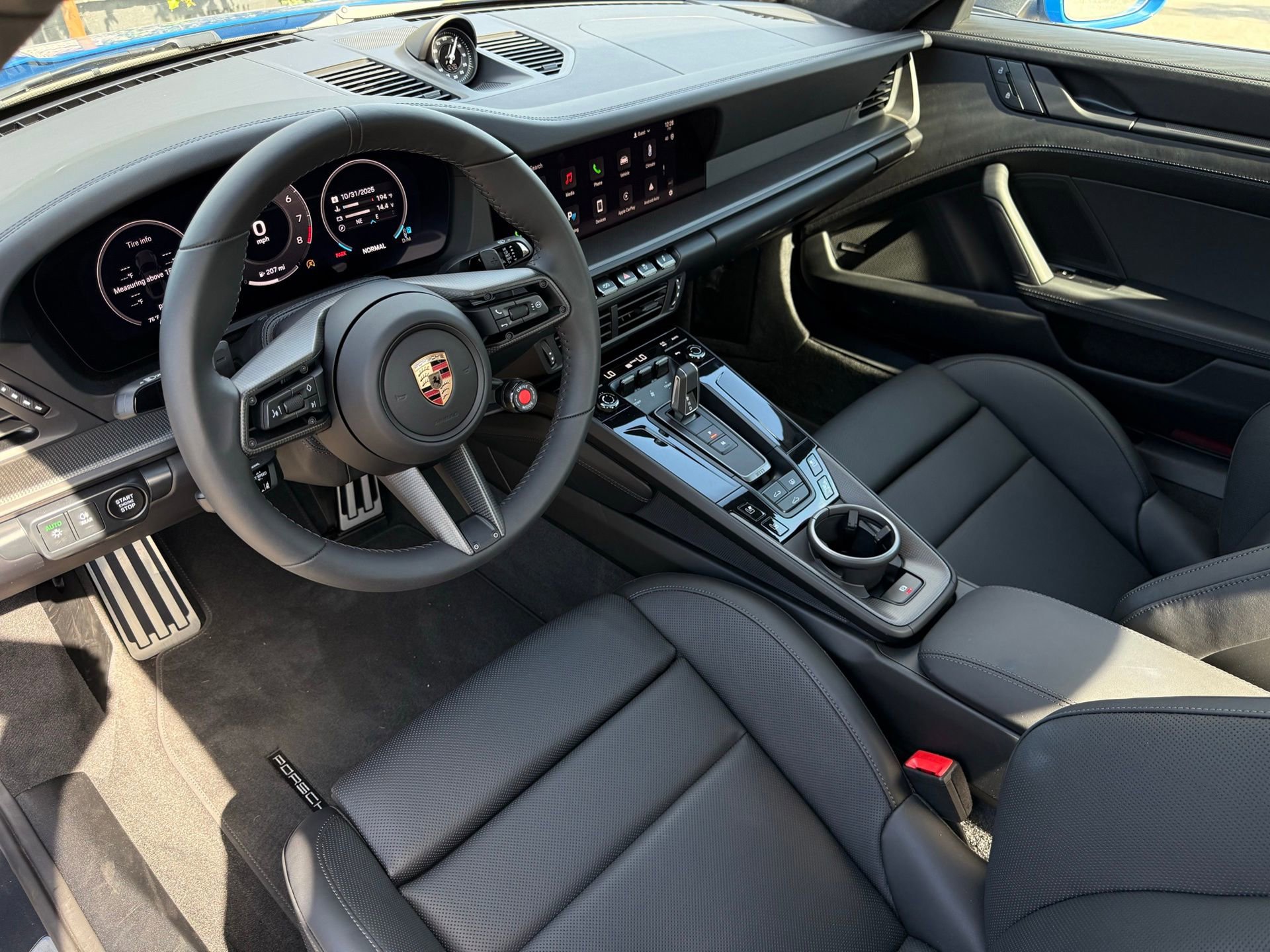New 2025 Porsche 911 Carrera S RWD image 4