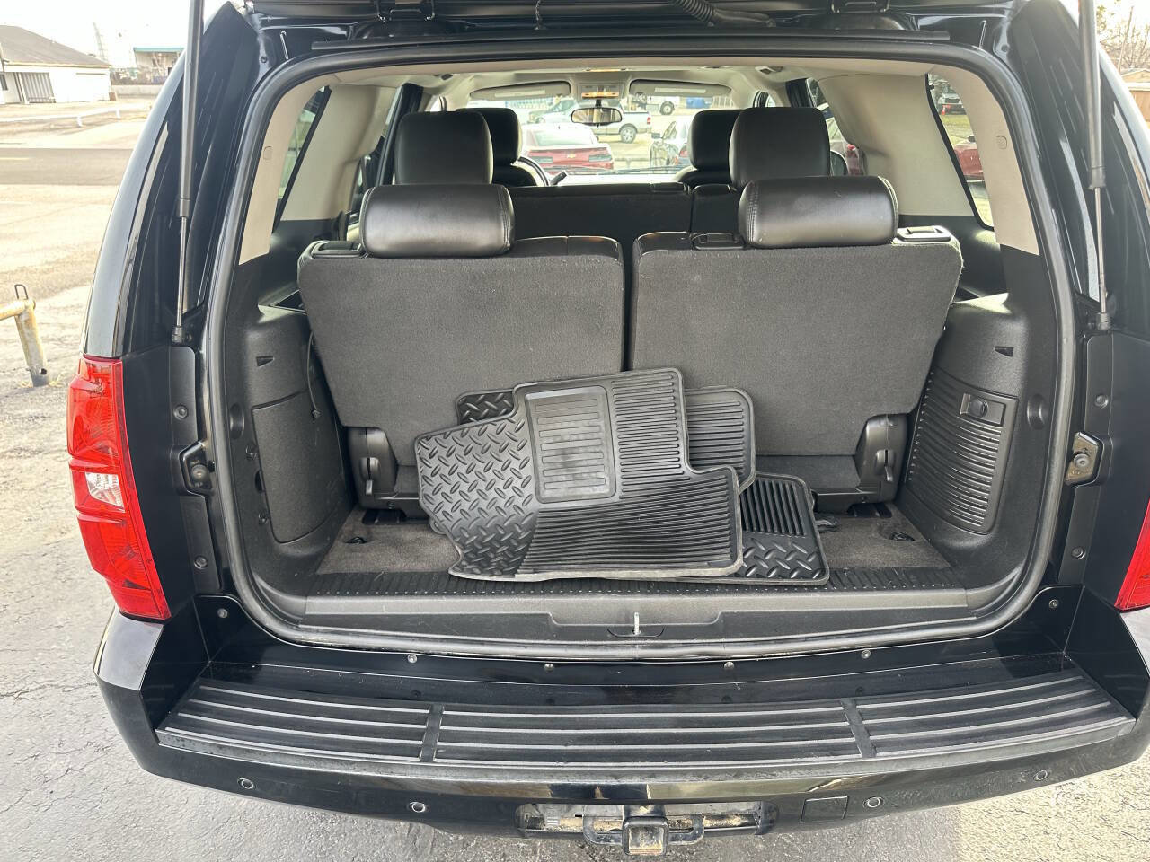 Used 2013 Chevrolet Tahoe LT image 18