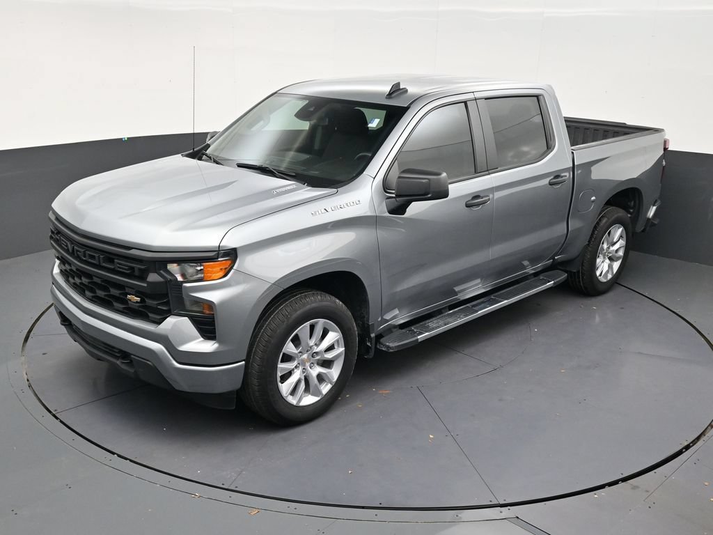 Used 2026 Chevrolet Silverado 1500 Custom RWD image 11