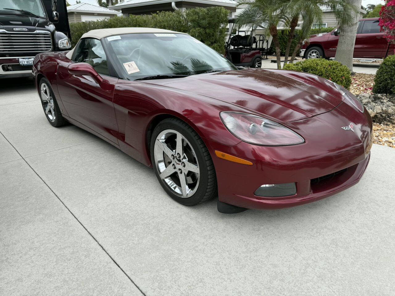 Used 2007 Chevrolet Corvette Convertible w/ Preferred Equipment Group image 2