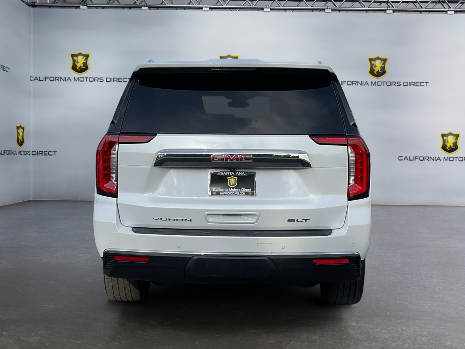 Used 2024 GMC Yukon XL SLT AWD/4WD image 6