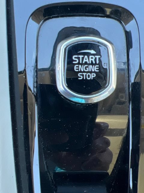 Used 2023 Volvo XC90 B5 Core w/ Protection Package Premier AWD/4WD image 17