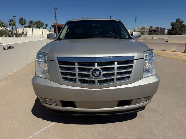 Used 2007 Cadillac Escalade ESV AWD w/ Information Package image 9
