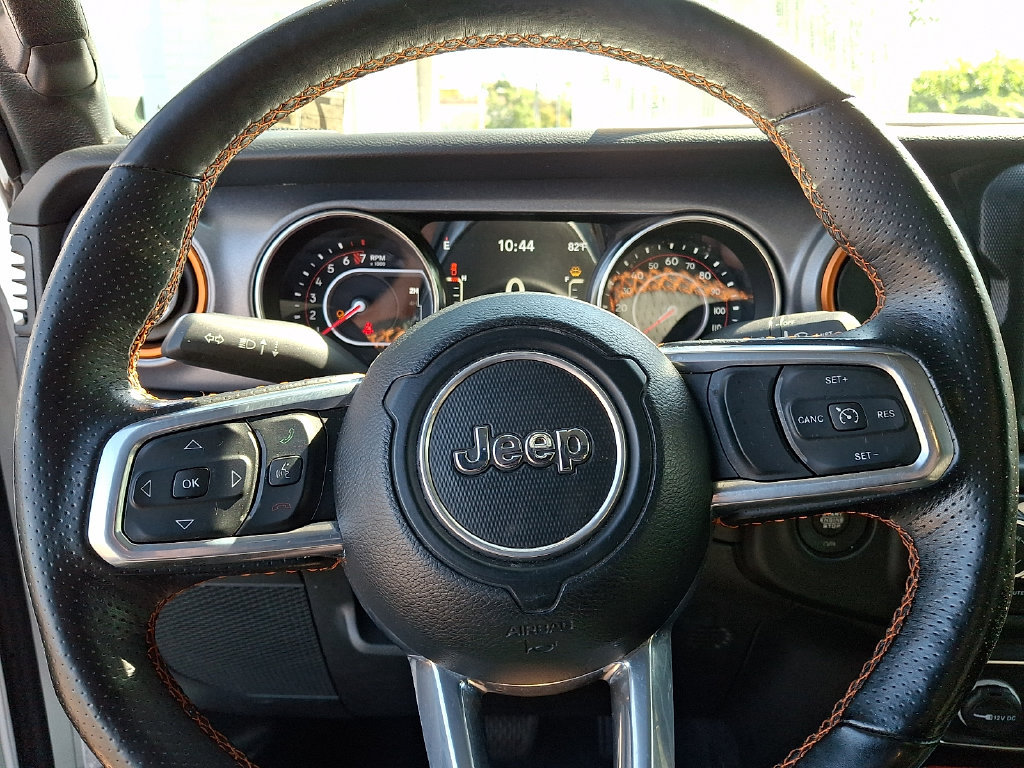 Used 2022 Jeep Gladiator Mojave w/ Cold Weather Group AWD/4WD image 22