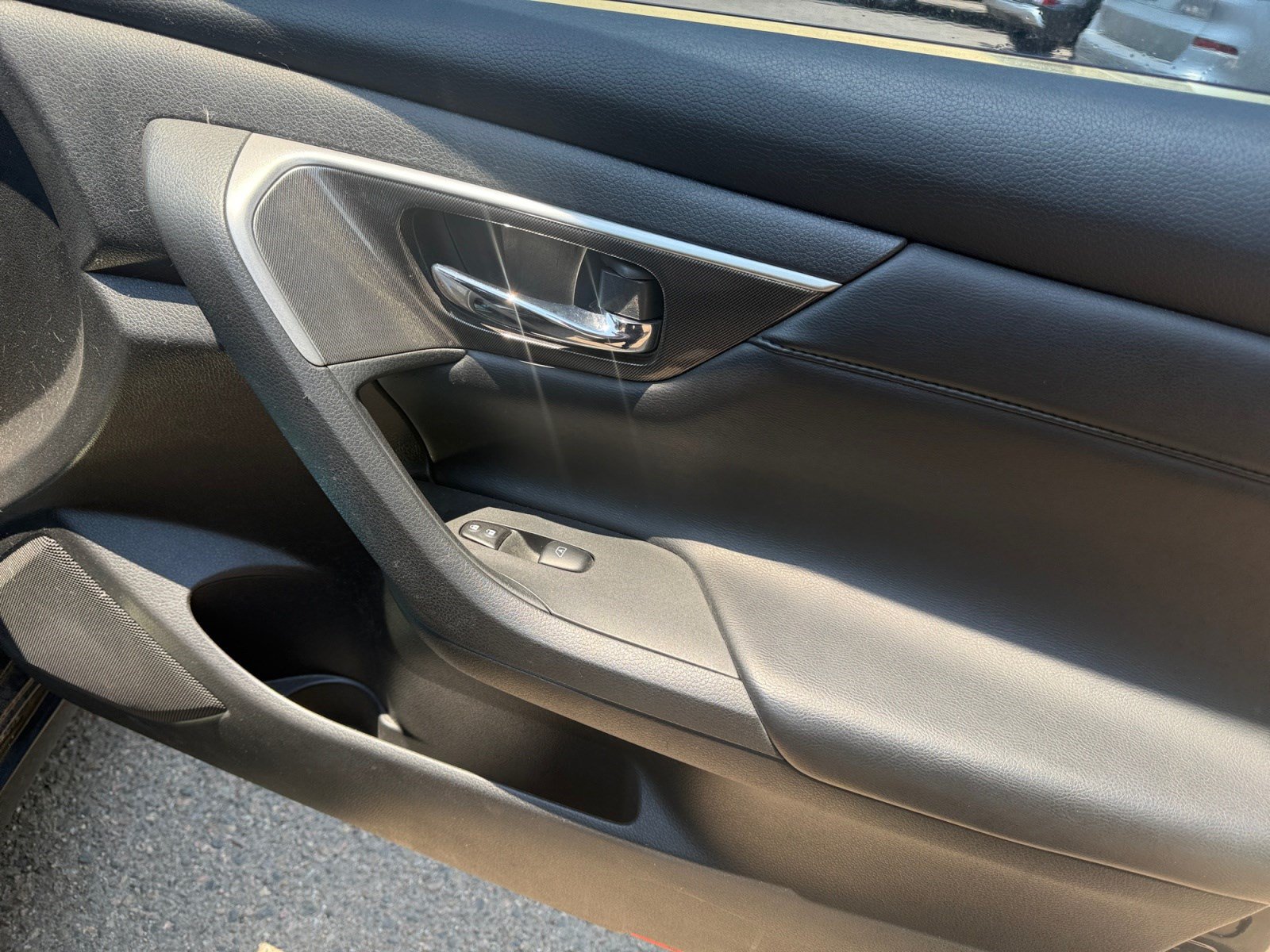 Used 2013 Nissan Altima 2.5 SL FWD image 16