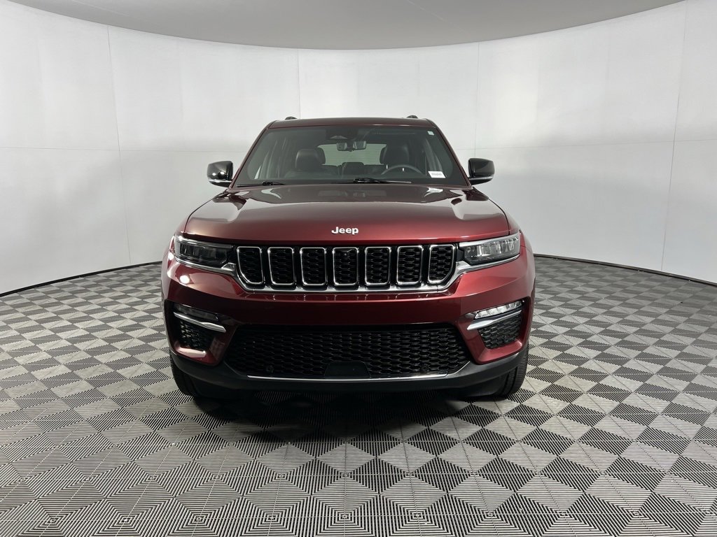 Certified 2024 Jeep Grand Cherokee Limited w/ Luxury Tech Group II image 10