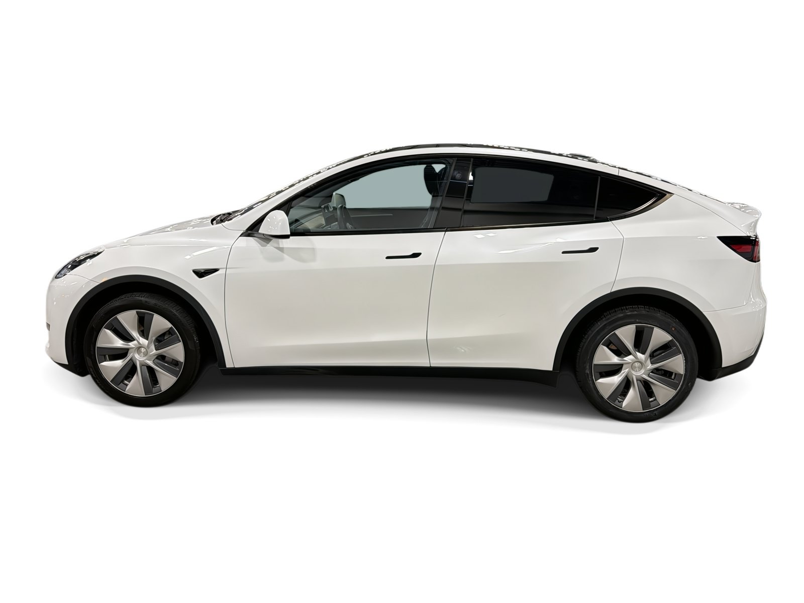 Certified 2023 Tesla Model Y Long Range AWD/4WD image 3