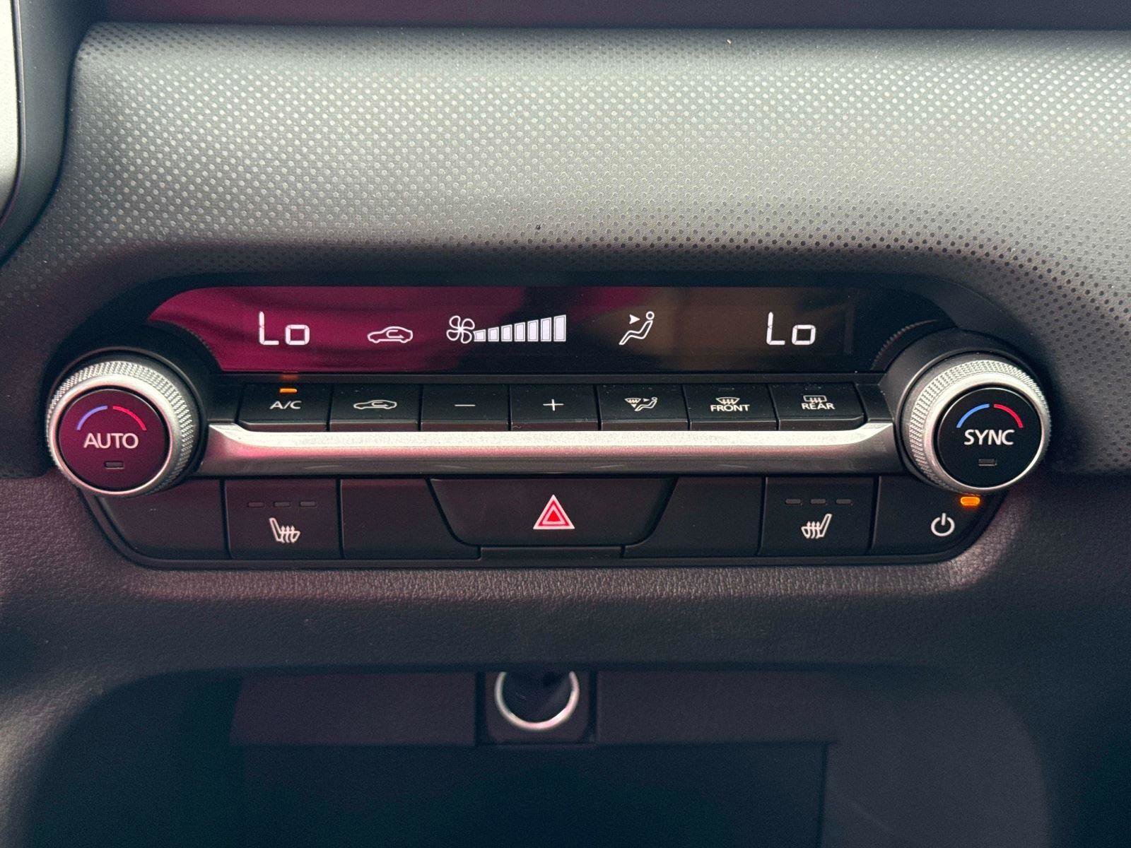 Certified 2024 MAZDA CX-50 AWD 2.5 S w/ Premium Package image 25