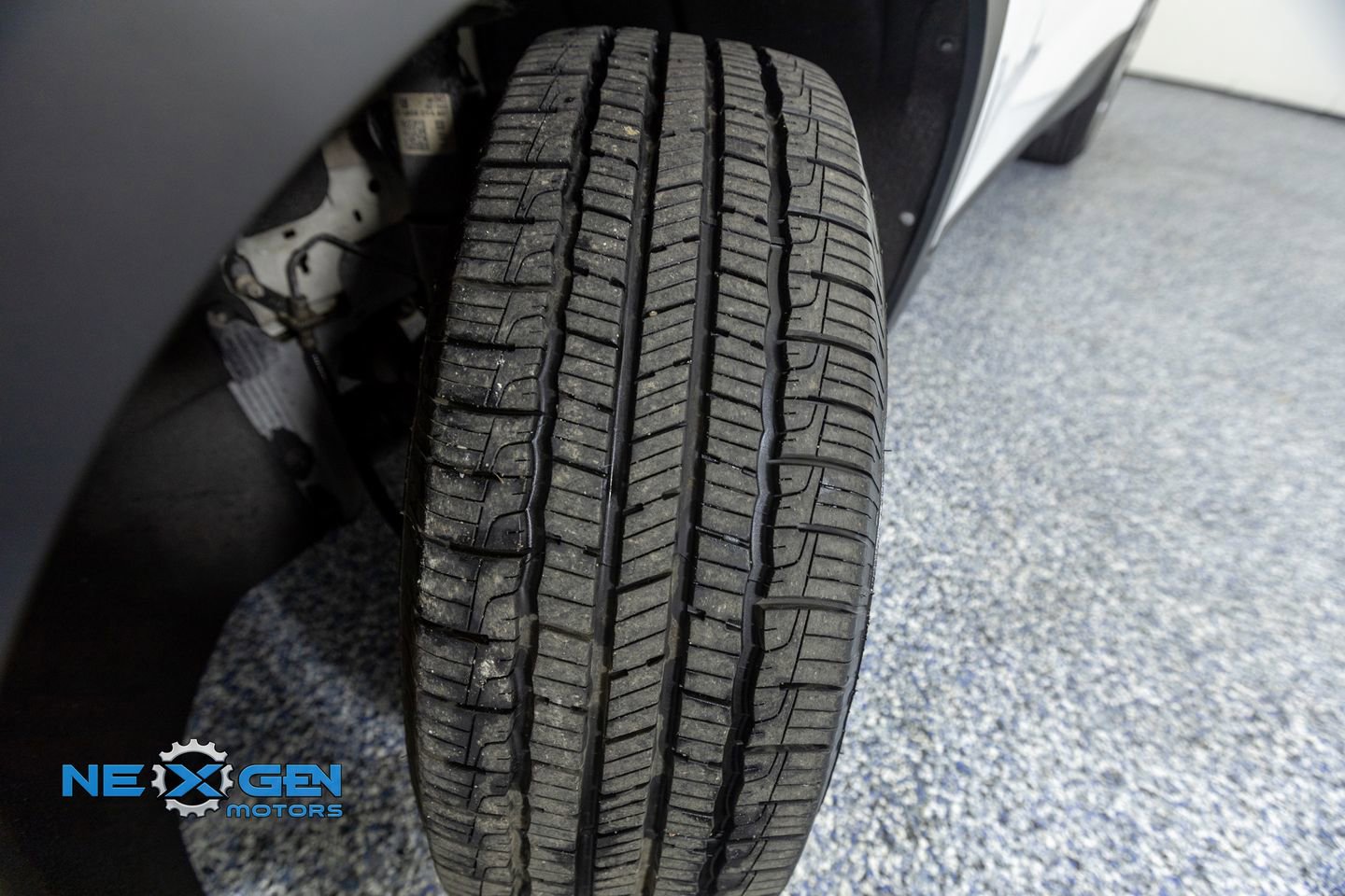 Used 2019 Chevrolet Blazer LT image 40