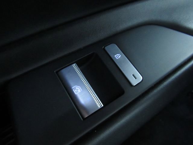 Used 2021 Genesis GV80 2.5T image 32