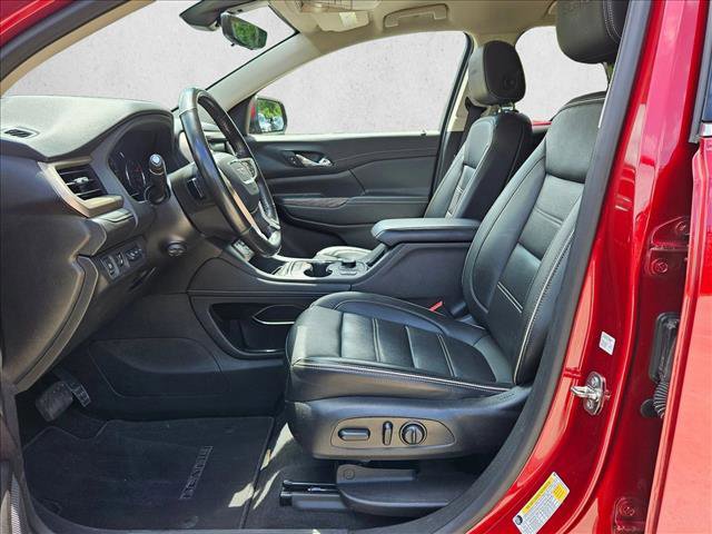 Used 2021 GMC Acadia Denali w/ Denali Technology Package FWD image 15