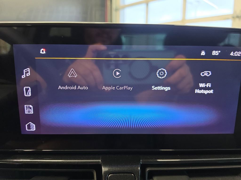 Used 2025 Chevrolet TrailBlazer LT w/ Driver Confidence Package FWD image 24