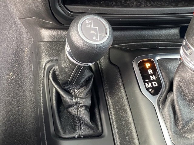 New 2025 Jeep Gladiator Sport image 25