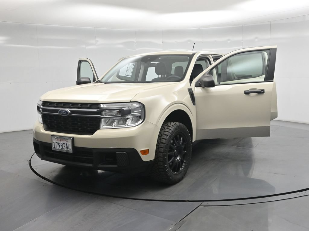 Used 2024 Ford Maverick XLT w/ Equipment Group 300A Standard AWD/4WD image 28
