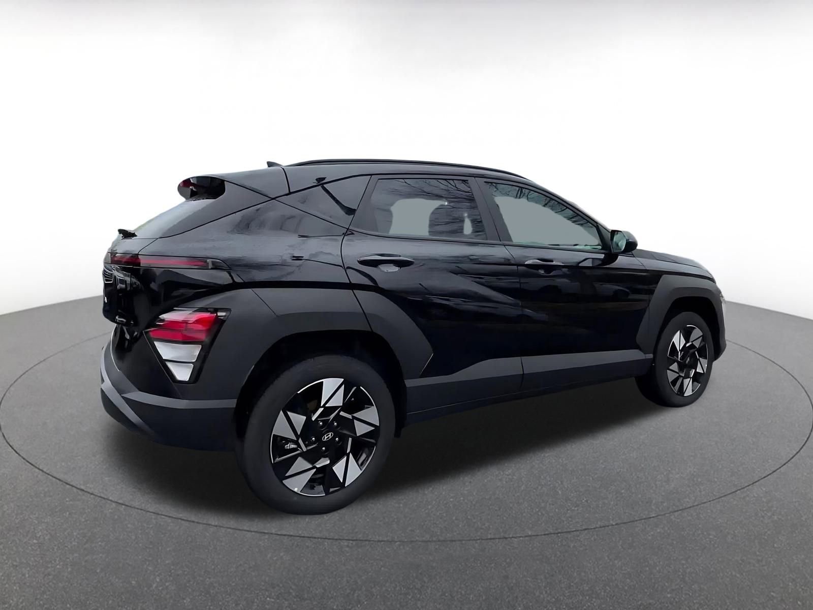 Used 2025 Hyundai Kona SEL image 15